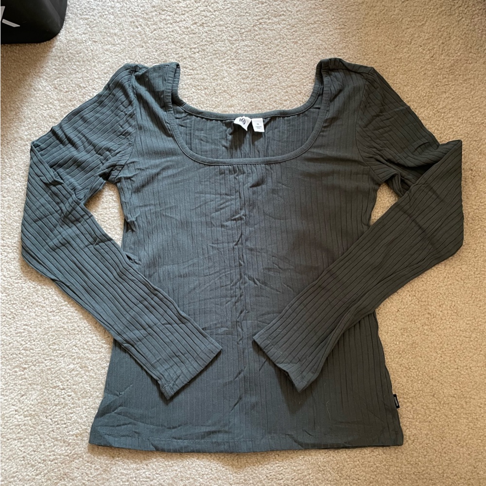 TenTree Ribbed Top
